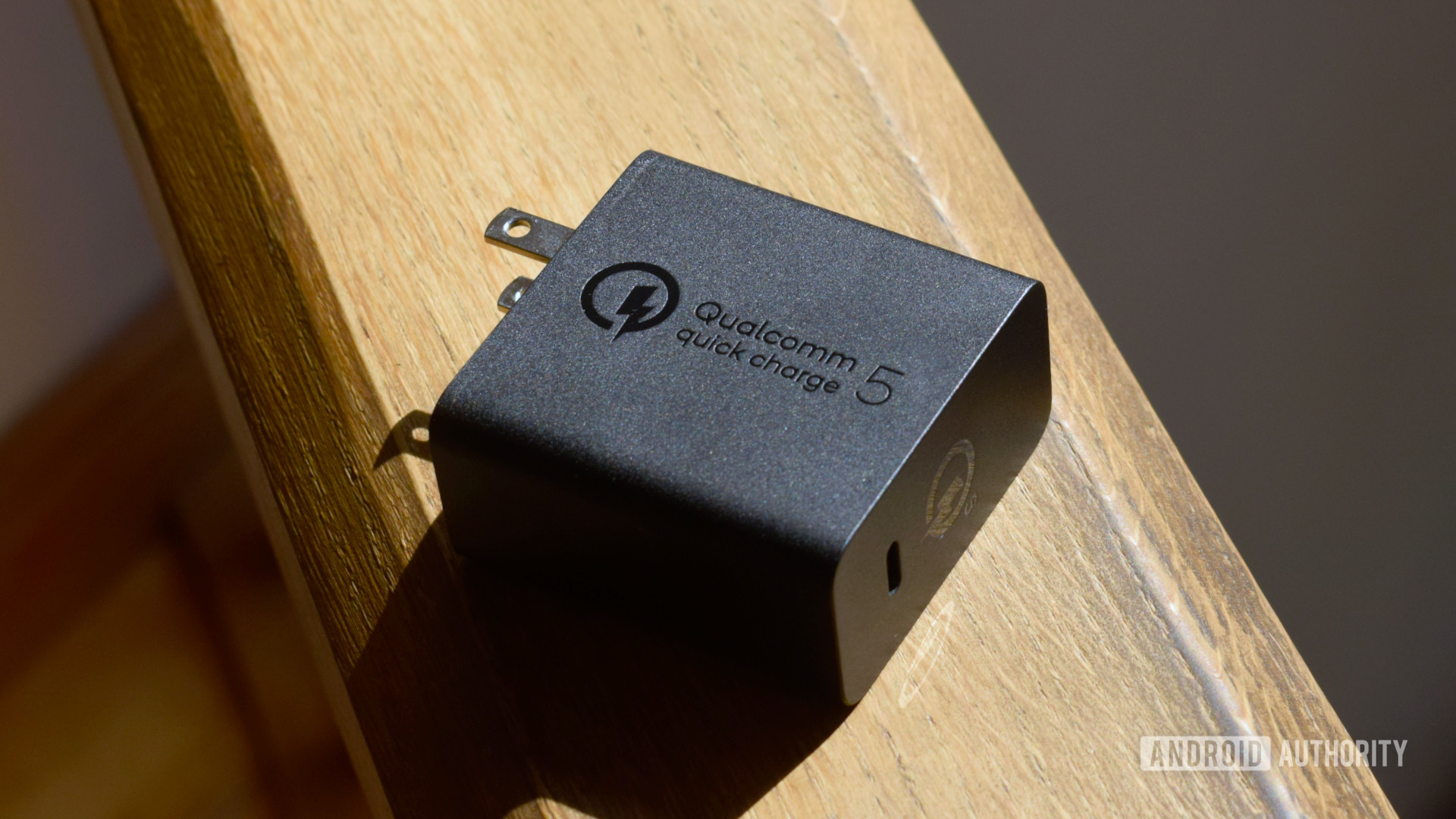 Qualcomm Quick Charge 5 charger 3