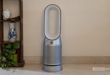 Dyson Pure Hot and Cool HP07 front profie with the purifier set at an angle