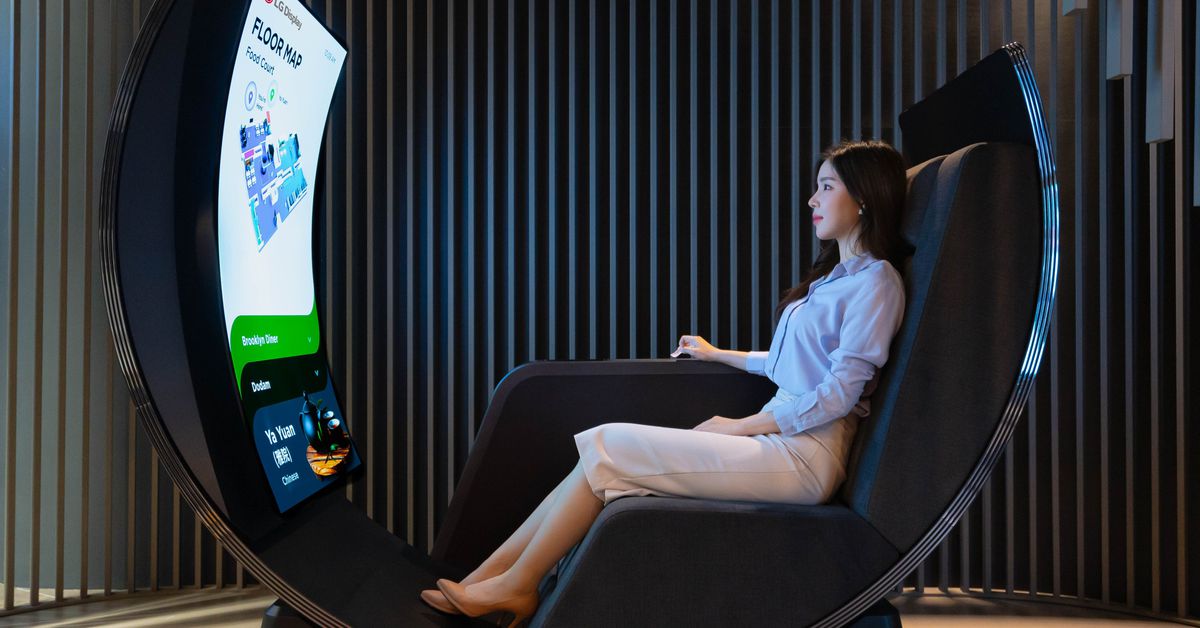 LG Display Media Chair at CES 2022 3