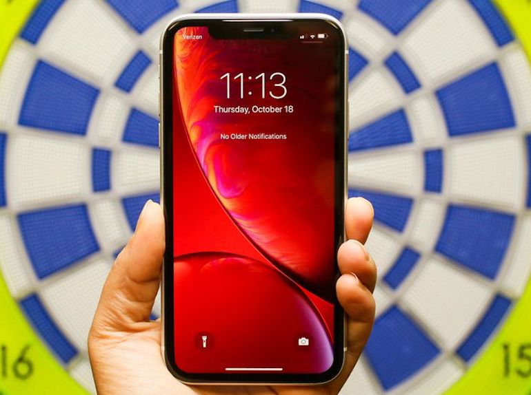 iphone xr test home